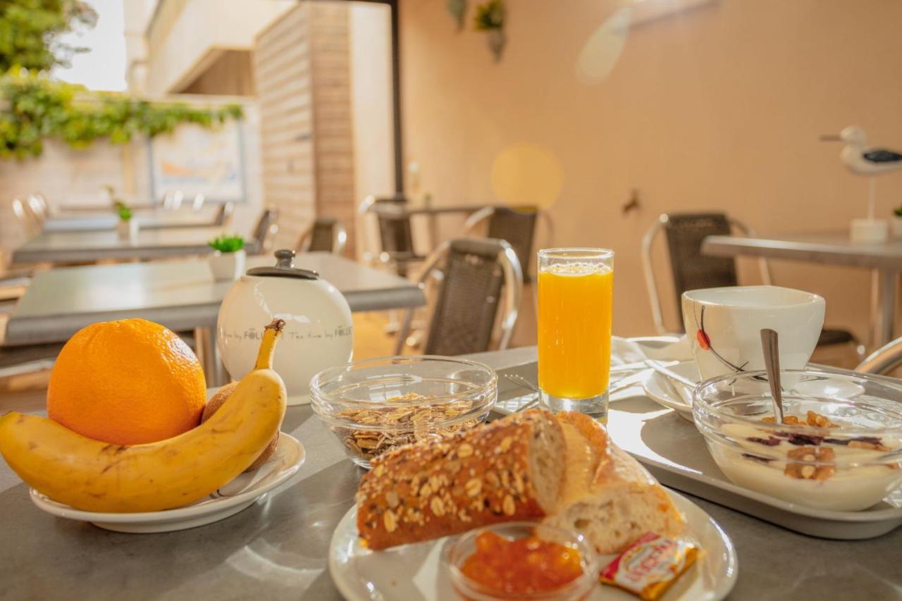 Hotel De La Plage جرْويسا المظهر الخارجي الصورة